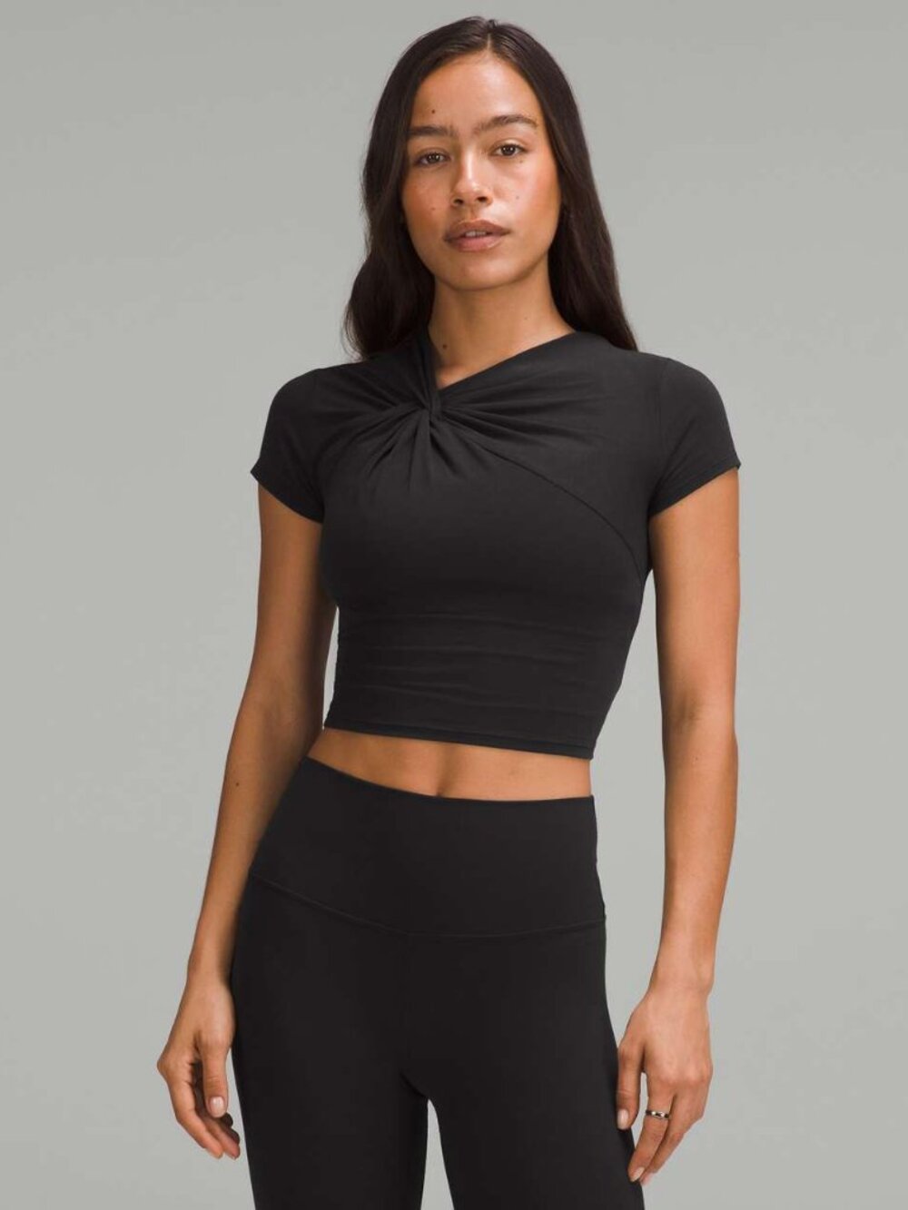 NWT Lululemon Asymmetrical Front-Twist T-Shirt - Black - Small